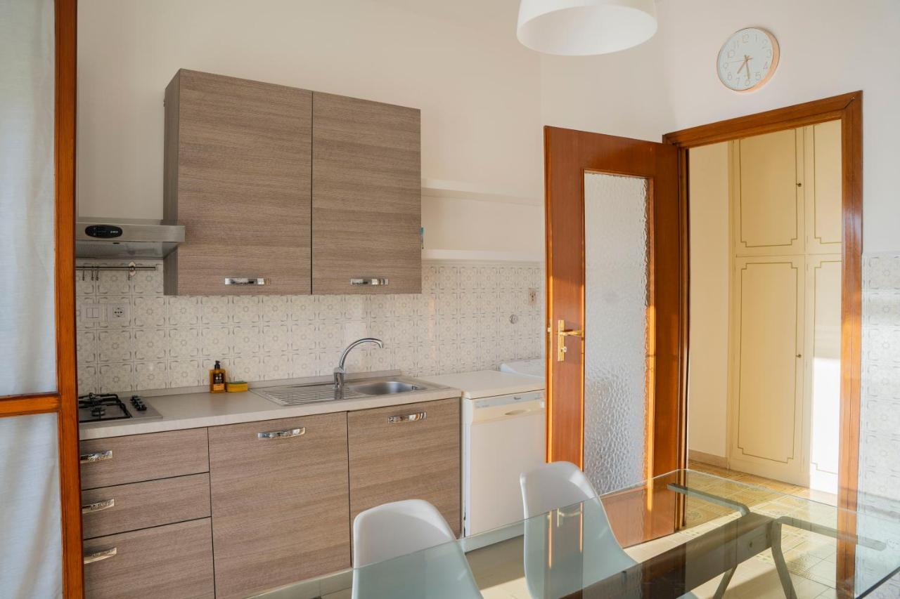 093 - Casa Panorama, Vista Mare E Vista Portofino, 500 Metri Centro Di Chiavari, Posto Auto Gratis Inclusoアパートメント エクステリア 写真