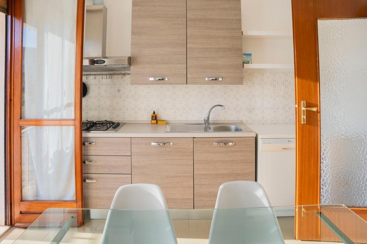 093 - Casa Panorama, Vista Mare E Vista Portofino, 500 Metri Centro Di Chiavari, Posto Auto Gratis Inclusoアパートメント エクステリア 写真
