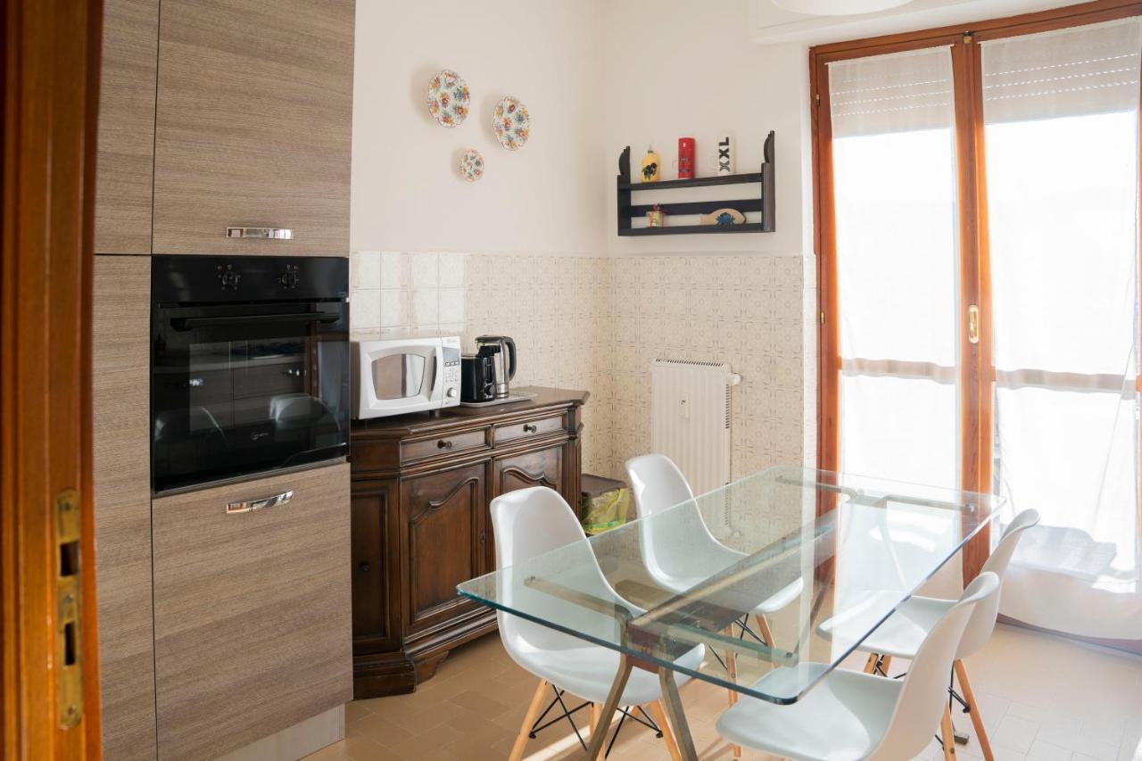 093 - Casa Panorama, Vista Mare E Vista Portofino, 500 Metri Centro Di Chiavari, Posto Auto Gratis Inclusoアパートメント エクステリア 写真