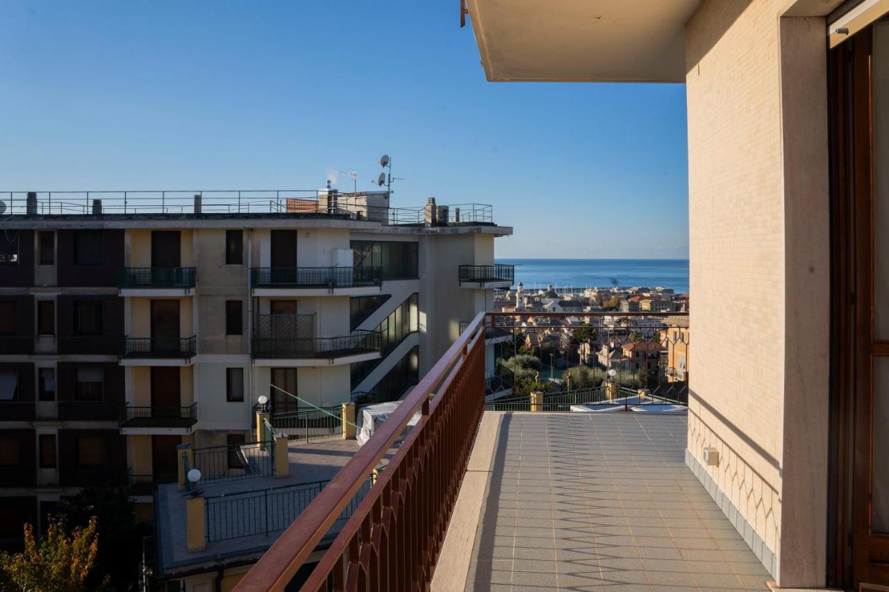 093 - Casa Panorama, Vista Mare E Vista Portofino, 500 Metri Centro Di Chiavari, Posto Auto Gratis Inclusoアパートメント エクステリア 写真