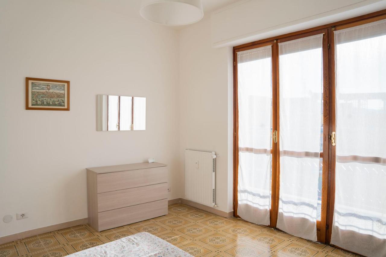 093 - Casa Panorama, Vista Mare E Vista Portofino, 500 Metri Centro Di Chiavari, Posto Auto Gratis Inclusoアパートメント エクステリア 写真