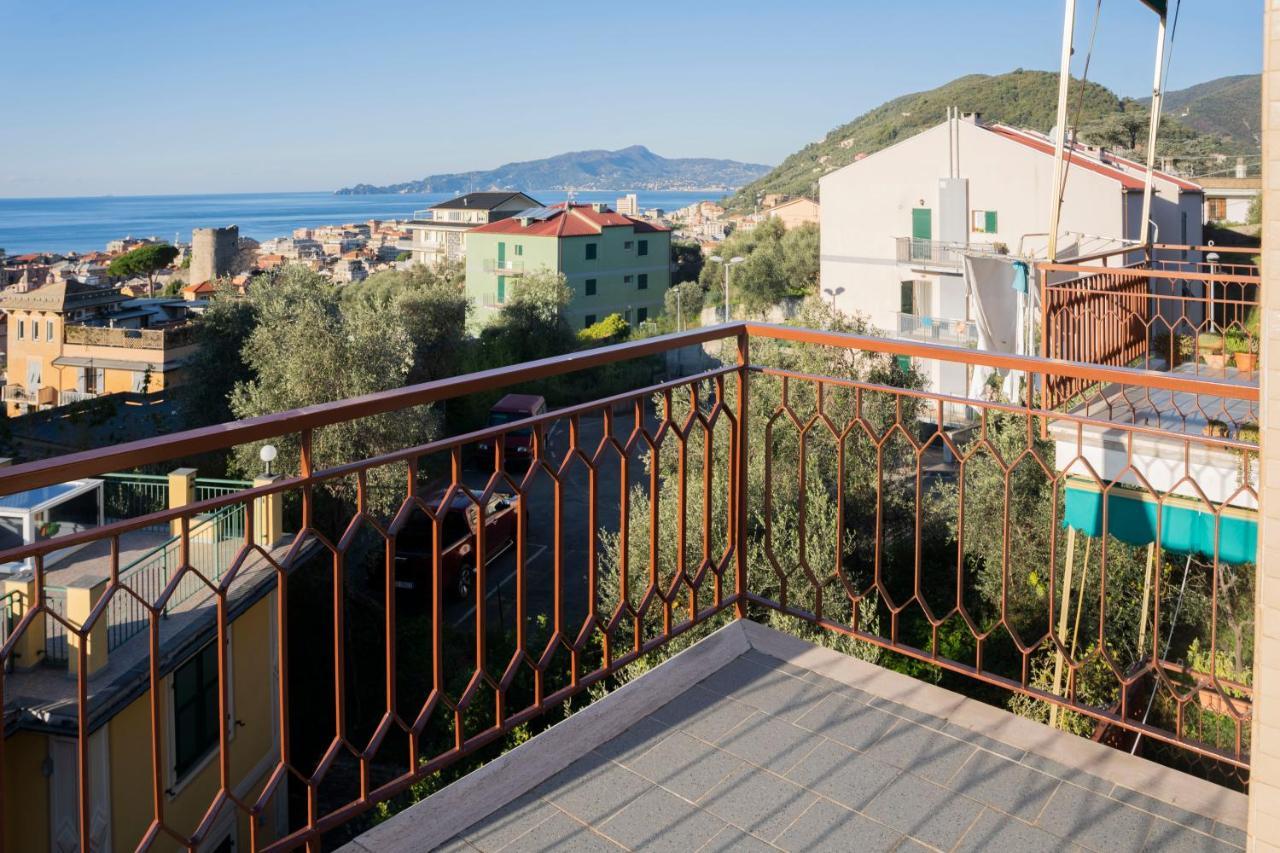 093 - Casa Panorama, Vista Mare E Vista Portofino, 500 Metri Centro Di Chiavari, Posto Auto Gratis Inclusoアパートメント エクステリア 写真